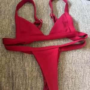 Small bikini set